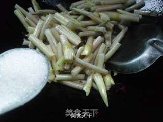 酸辣藕带的做法步骤：4
