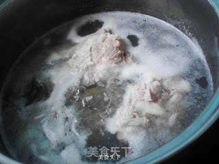 #小鲍鱼猪骨汤的做法图解5