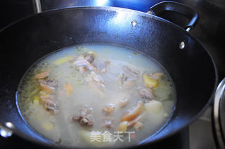 #美味松茸柴鸡汤的做法图解14