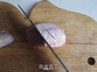 麻辣鸡翅香锅的做法步骤:2