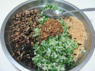 油菜香菇素馅饺子的做法步骤:5