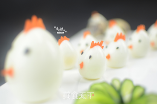鹌鹑蛋大变身，萌到哭了有木有呢的做法步骤：4
