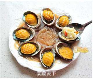 蒜蓉粉丝蒸鲍鱼的做法步骤:7