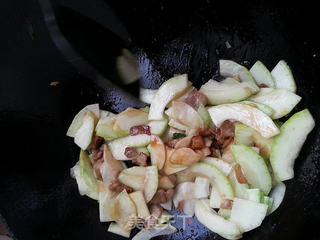 西葫芦杏鲍茹炒肉片的做法步骤:8