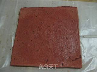 红曲蛋糕卷的做法步骤:11