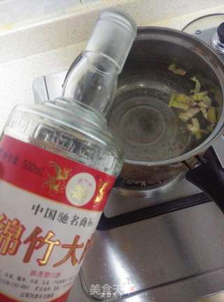 白灼虾的做法步骤:2