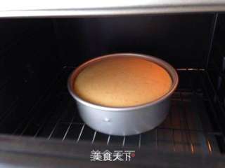 【8寸南瓜戚风蛋糕】的做法步骤:15