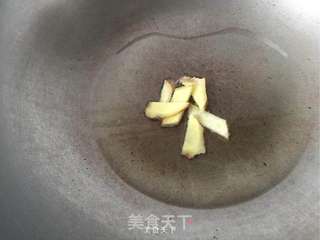 立夏美食【韭菜炒蚕豆】的做法步骤:3