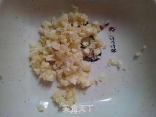 剁椒卷生菜的做法步骤:3