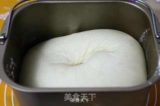 深讨孩子喜爱的小熊豆沙包的做法步骤:3