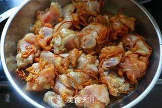 虫草花蒸鸡的做法步骤:3