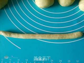 小蜗牛面包的做法步骤:11