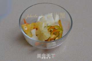 雪梨三文鱼沙拉的做法步骤:3