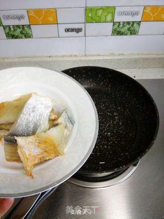 【包锘橄榄油试用】香煎黄鱼鲞的做法步骤:4