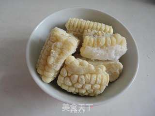 豆角炖玉米的做法步骤:2