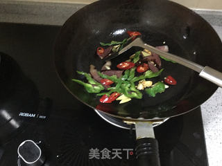 腊肉鲜笋的做法步骤:3