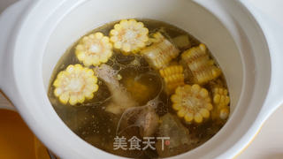玉米鸭肉汤的做法步骤:6