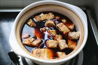 简单做超美味红烧肉的做法步骤:4