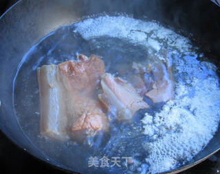 笋丁豌豆饭----金龙鱼东北大米试用报告的做法步骤：1