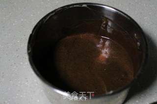双色花纹戚风蛋糕的做法步骤:7