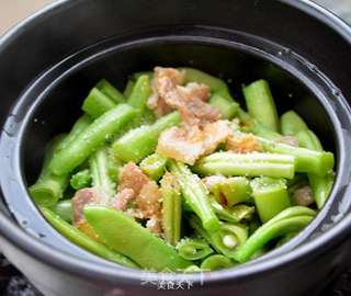 无水版焖豆角的做法步骤:6
