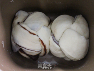 母亲节献礼--红豆沙吐丝的做法步骤:9
