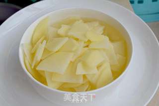 麻辣土豆片-快手菜的做法步骤:3