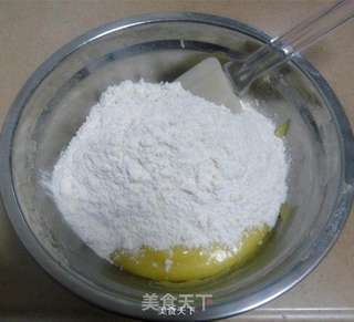 松鼠乳酪杏仁饼干的做法步骤:2