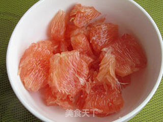 柠檬蜜柚汁的做法步骤:2