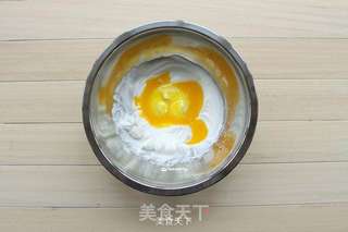 草莓夏洛特蛋糕的做法步骤:5