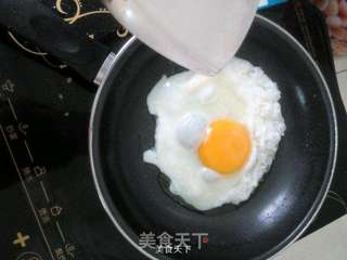 熏烤火腿肠三文治的做法步骤:7