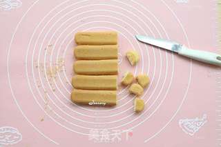 草莓夏洛特蛋糕的做法步骤:10