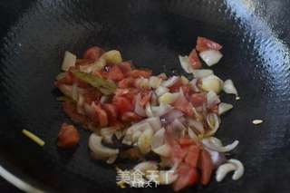 【番茄焖牛排】的做法步骤:4