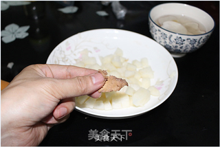 海底椰南北杏糖水的做法步骤:11