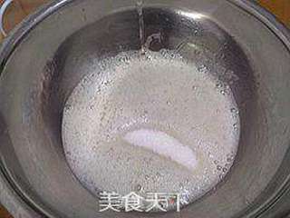 清水纸杯蛋糕的做法步骤:2