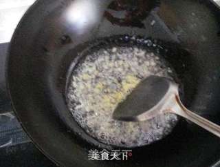 母亲节做妈妈最爱的那口面——蒜苔肉丝焖面的做法步骤:5