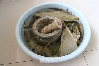 鲜肉粽的做法步骤:3