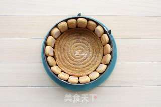 草莓夏洛特蛋糕的做法步骤:13