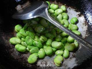 咸肉蚕豆饭的做法步骤:3