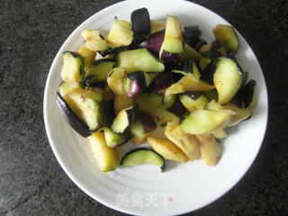 家常烧茄子的做法步骤:3