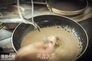 奶油蘑菇汤 【芸芸小厨】的做法步骤:8