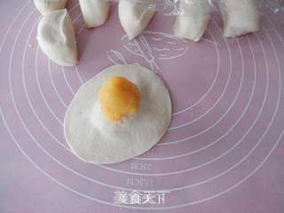 奶皇包的做法步骤:13