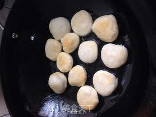 小时候的味道-----红糖糍粑的做法步骤:8