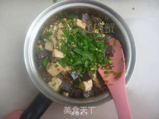 韭菜烧红白豆腐的做法步骤:9