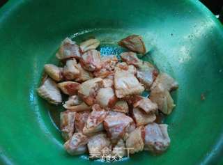 麻辣鸡翅块的做法步骤:2
