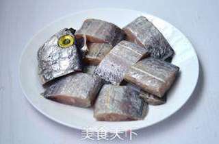 葱香烤带鱼的做法步骤:2