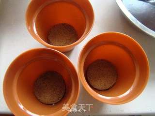 巧克力慕斯盆栽蛋糕的做法步骤:18