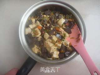 韭菜烧红白豆腐的做法步骤:8
