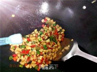 香辣杏鲍菇丁的做法步骤:8