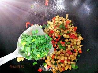 香辣杏鲍菇丁的做法步骤:9